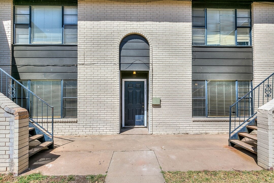 1429 Austin St in San Angelo, TX - Building Photo