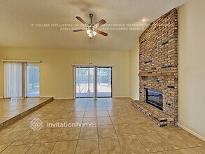 8201 Helena Dr in Orlando, FL - Building Photo - Building Photo
