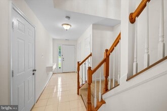 14460 Cider House Ln in Centreville, VA - Building Photo - Building Photo