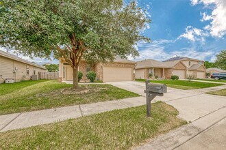 1810 Emerson Ridge Dr in Spring, TX - Building Photo - Building Photo