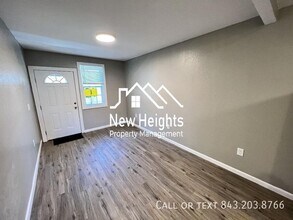 3317 Proctor St in North Charleston, SC - Building Photo - Building Photo