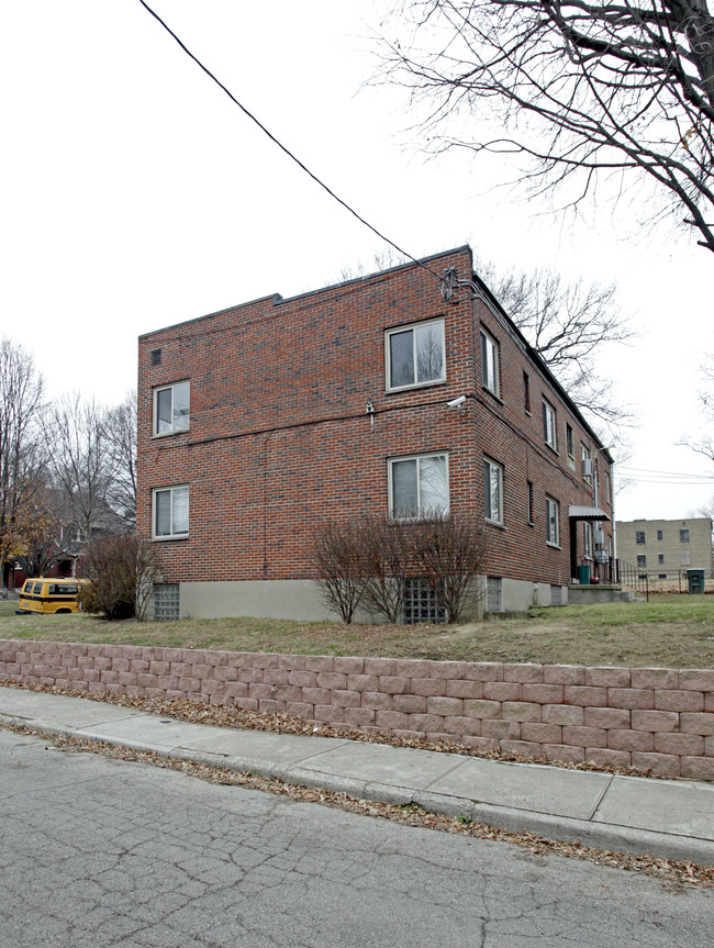 602 Rockford Ave in Dayton, OH - Foto de edificio - Building Photo