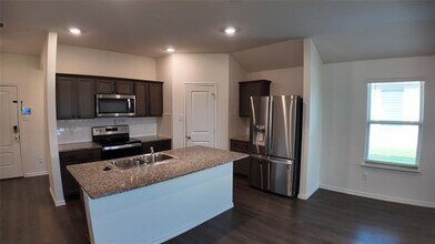 2335 Hankinson Ln in Royse City, TX - Building Photo - Building Photo