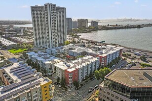 Avenue 64 in Emeryville, CA - Building Photo