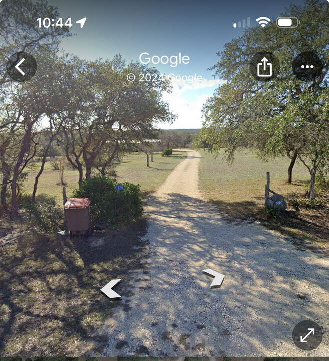 820 Forest View Dr in Blanco, TX - Building Photo