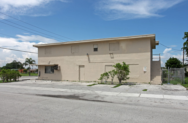 450 NW 27th Ave in Pompano Beach, FL - Building Photo - Building Photo