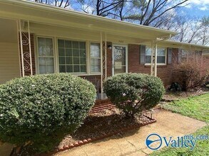 388 Jack Coleman Dr NW in Huntsville, AL - Building Photo - Building Photo