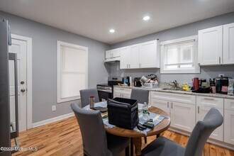 138 Main St in Cohoes, NY - Building Photo - Building Photo