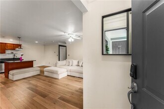 304 Madison Ct in Smyrna, GA - Building Photo - Building Photo