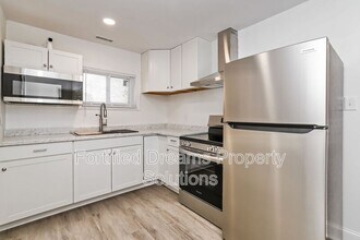 235 S English St in Greensboro, NC - Building Photo - Building Photo