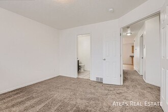 5955 S 3375 W in Roy, UT - Building Photo - Building Photo