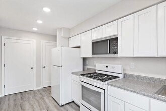 Brighton Estates in Belleville, NJ - Building Photo - Building Photo