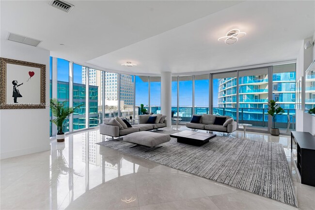 property at 200 S Biscayne Blvd