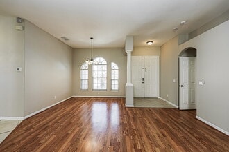 6282 Rock Creek Cir in Ellenton, FL - Foto de edificio - Building Photo