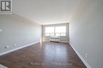 468 Ottawa St N in Hamilton, ON - Building Photo - Building Photo