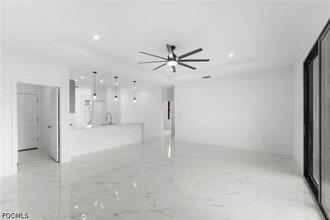 1236 NW 25th Pl in Cape Coral, FL - Building Photo - Building Photo