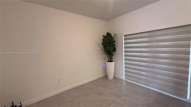 2833 SE 25th Ave in Homestead, FL - Building Photo - Building Photo