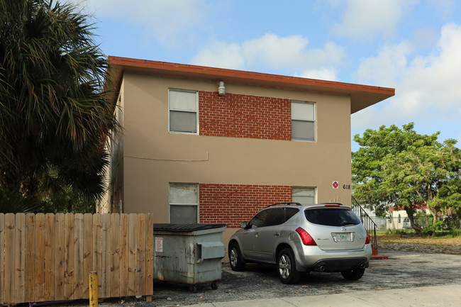 618 6th St in West Palm Beach, FL - Building Photo - Building Photo