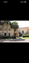 995 Riverside Dr, Unit 995 riverside dr apt 111 in Coral Springs, FL - Building Photo