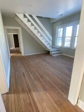 8046 S Manistee Ave in Chicago, IL - Building Photo - Building Photo