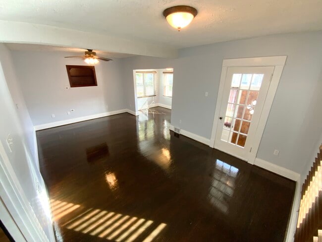 40 Saint Florian St, Unit Lower in Buffalo, NY - Building Photo - Building Photo