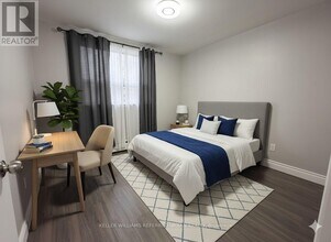 2979 Lawrence Ave E in Toronto, ON - Building Photo - Building Photo