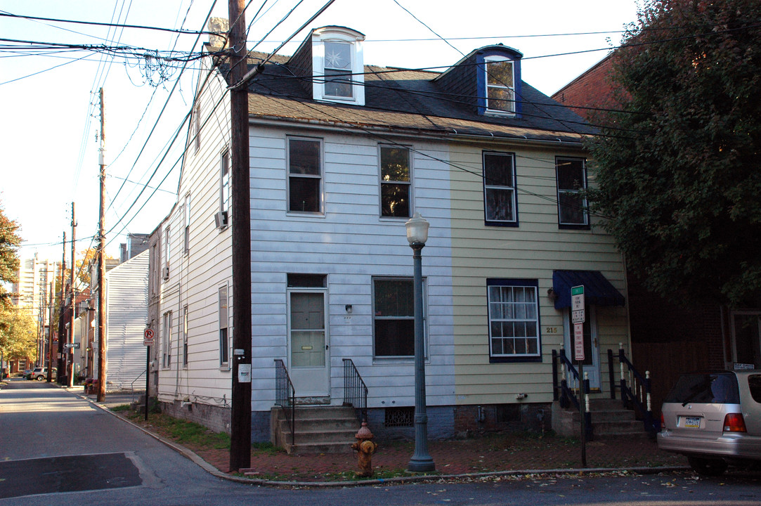 217 Boas St in Harrisburg, PA - Foto de edificio