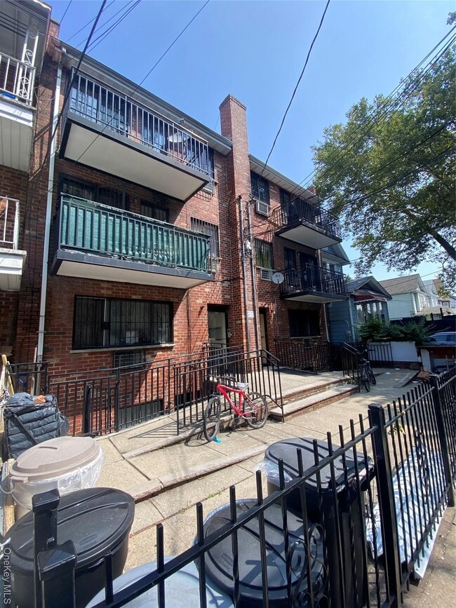 92-29 53rd Ave in Queens, NY - Building Photo - Building Photo