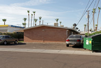 Multi-Family in Chandler, AZ - Foto de edificio - Building Photo