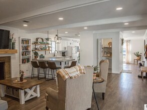 2701 Huntington St in Monroe, LA - Foto de edificio - Building Photo