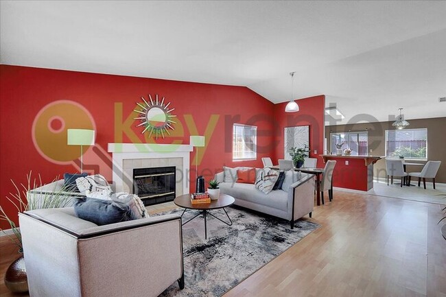 8645 Meandering Way in Sacramento, CA - Building Photo - Building Photo