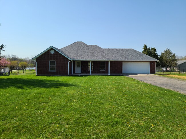 512 Ry Cove in Eaton, OH - Building Photo - Building Photo