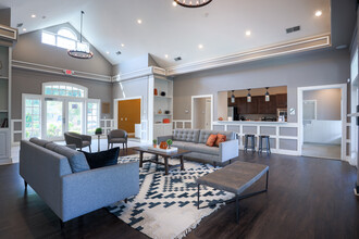 Leyland Pointe in East Point, GA - Building Photo - Interior Photo