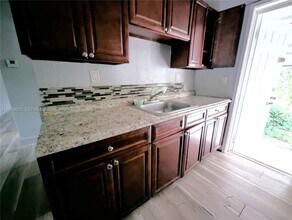 535 NE 133rd St in North Miami, FL - Building Photo - Building Photo