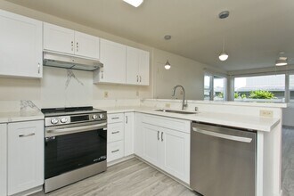 1227 Kaala Ave in Wahiawa, HI - Building Photo - Building Photo