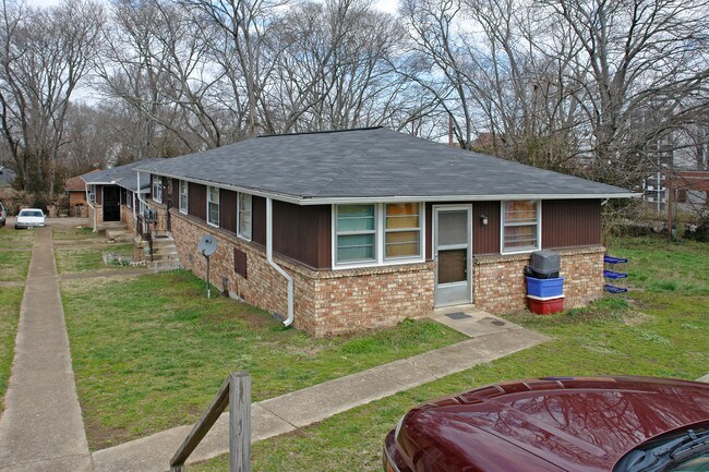 2108 Morena St in Nashville, TN - Building Photo - Building Photo