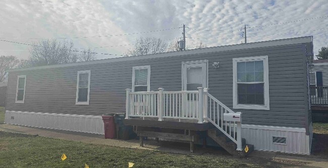 property at 103 S Scioto St