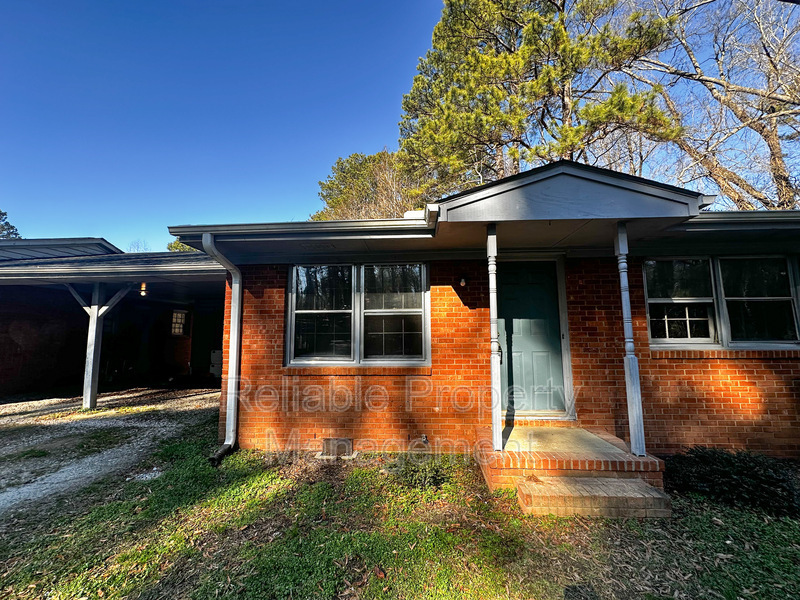 622 Maple Ln in Raleigh, NC - Building Photo