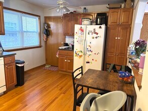 8610 W Summerdale Ave in Chicago, IL - Building Photo - Building Photo