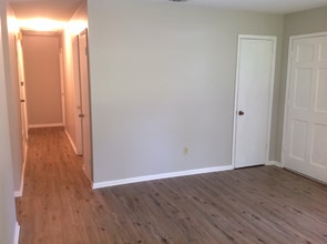 2065 Marion Dr S in Mount Vernon, AL - Building Photo - Building Photo