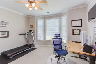 5515 S Roxboro St in Durham, NC - Building Photo - Building Photo