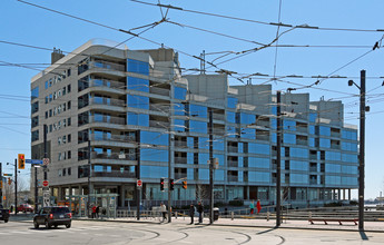 Harbour Terrace in Toronto, ON - Building Photo - Building Photo