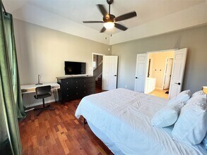 10806 Summer Meadows Ct in Houston, TX - Foto de edificio - Building Photo