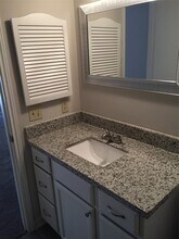 5811 Woodmancote Dr in Humble, TX - Building Photo - Building Photo