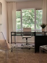 Townhomes at 28th in Columbus, IN - Foto de edificio - Building Photo