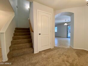 2411 W Via Dona Rd in Phoenix, AZ - Building Photo - Building Photo