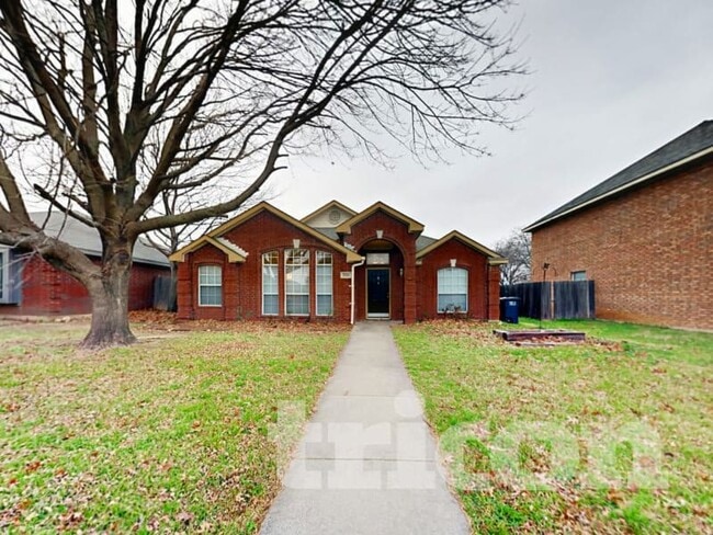 property at 7321 Indiana Ave