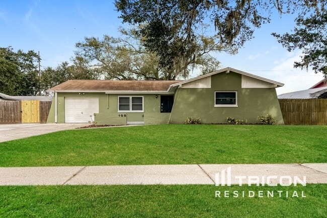 property at 105 Ravenway Dr