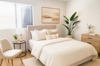 800 Orange Grove Avenue in Glendale, CA - Foto de edificio - Building Photo