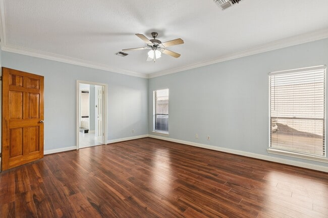 property at 14819 Walbrook Dr